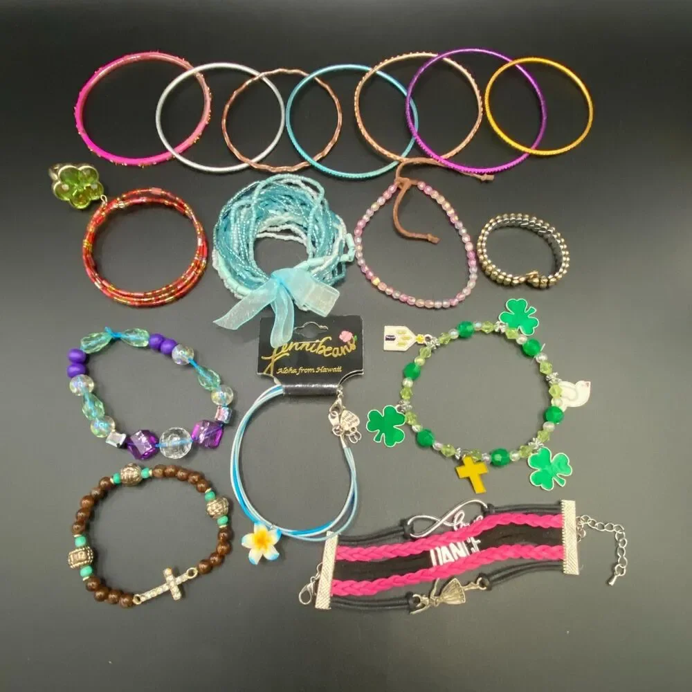 Bracelet Lot of Children & Adolescent Jewelry 17 Total